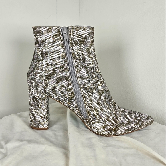 Betsey Johnson Cady 8 Rhinestone Zebra Cheetah Boots - Picture 2 of 16